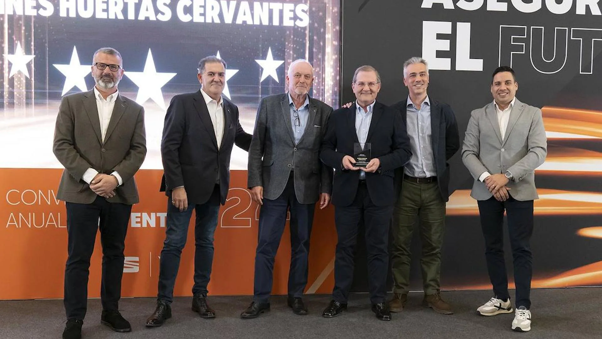 Ginés Huertas Cervantes premio al mejor Servicio Autorizado de España